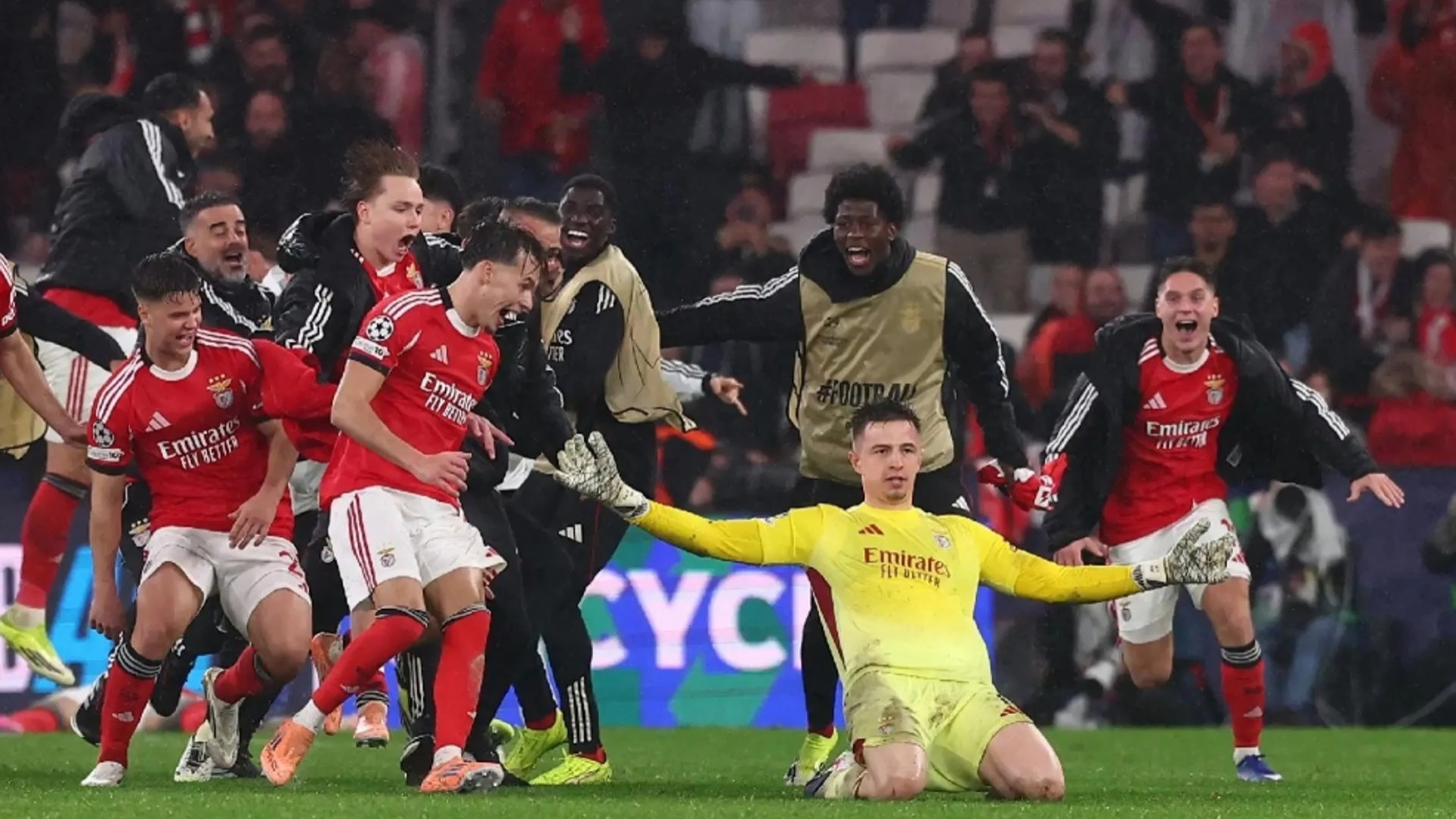 九游app下载链接-足球比赛中一队场上人数不得少于多少